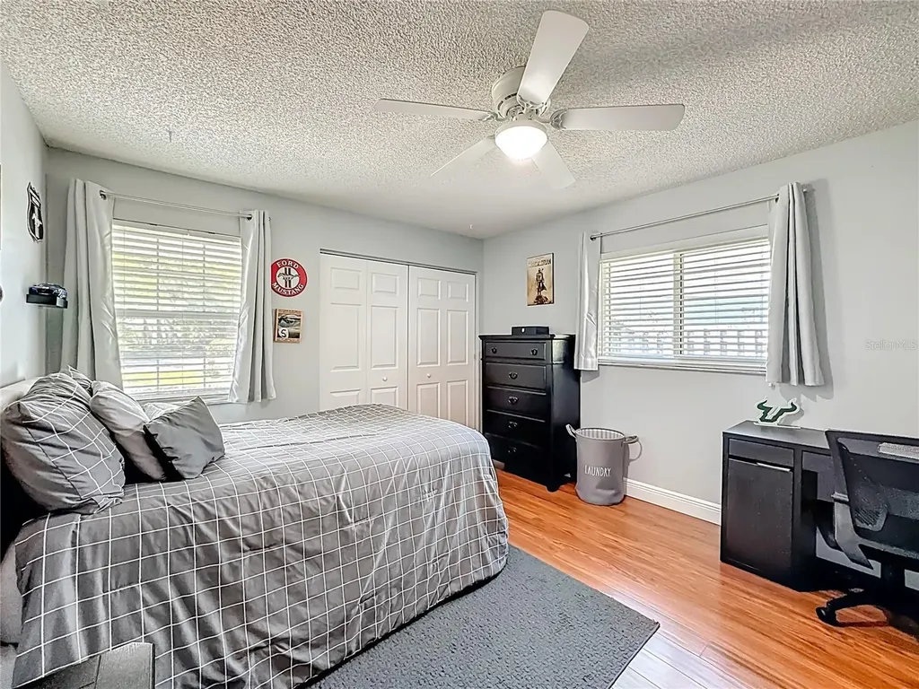 916 87th Street NW Bradenton FL 34209