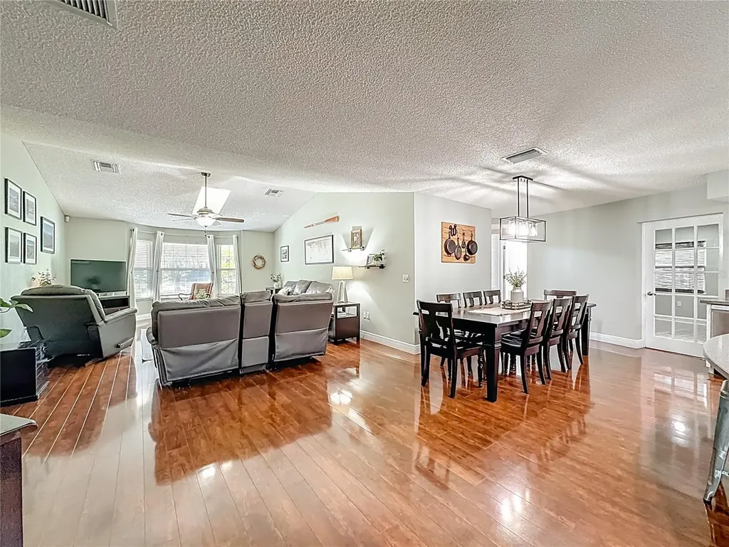 916 87th Street NW Bradenton FL 34209