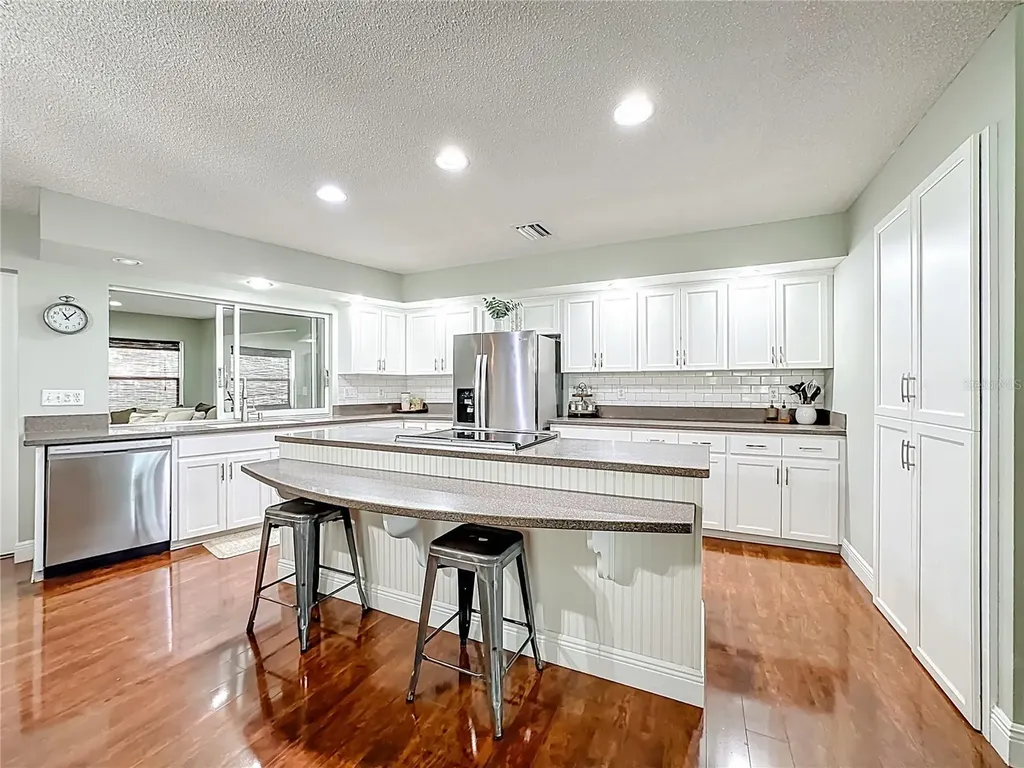 916 87th Street NW Bradenton FL 34209
