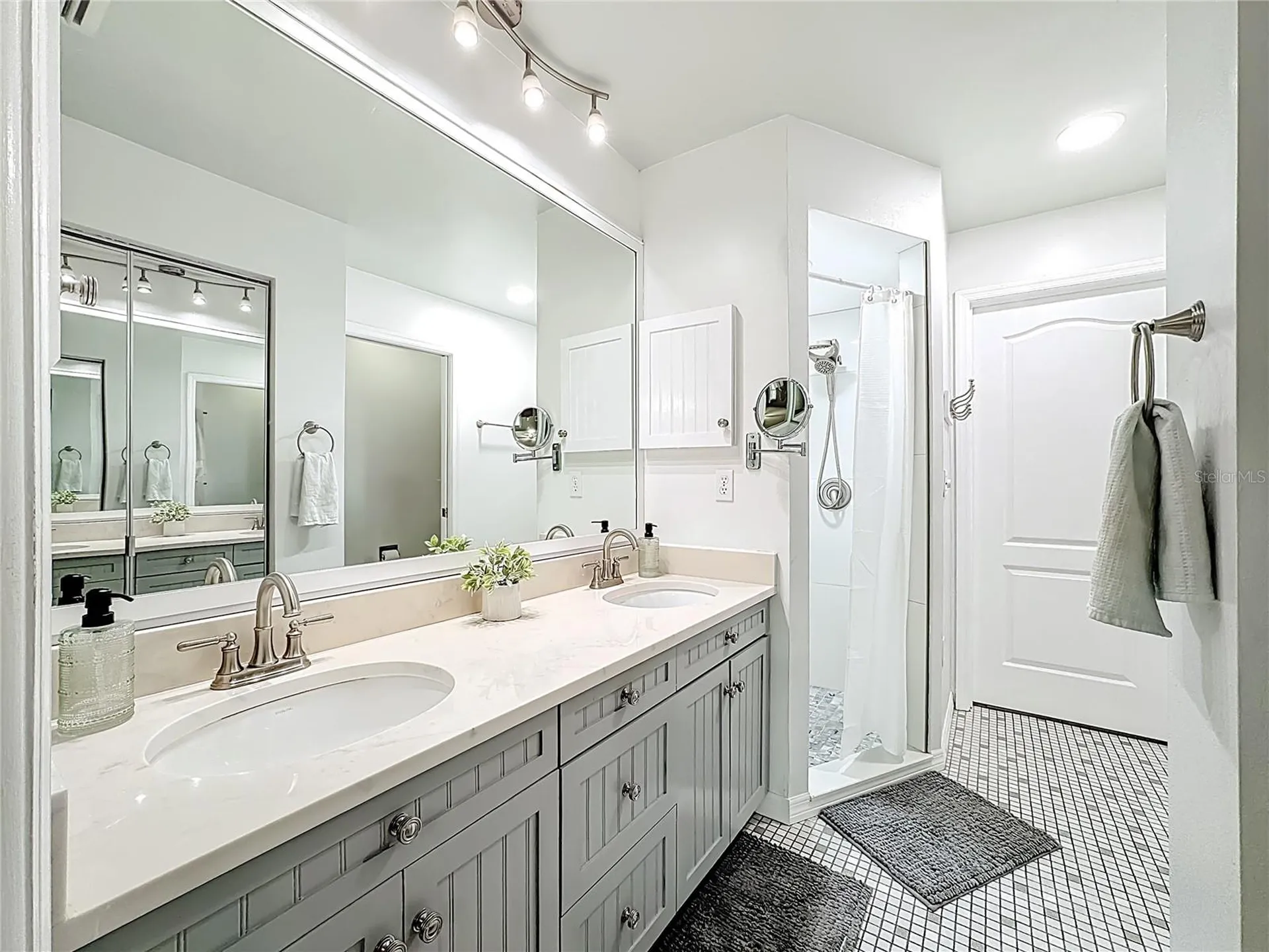 916 87th Street NW Bradenton FL 34209