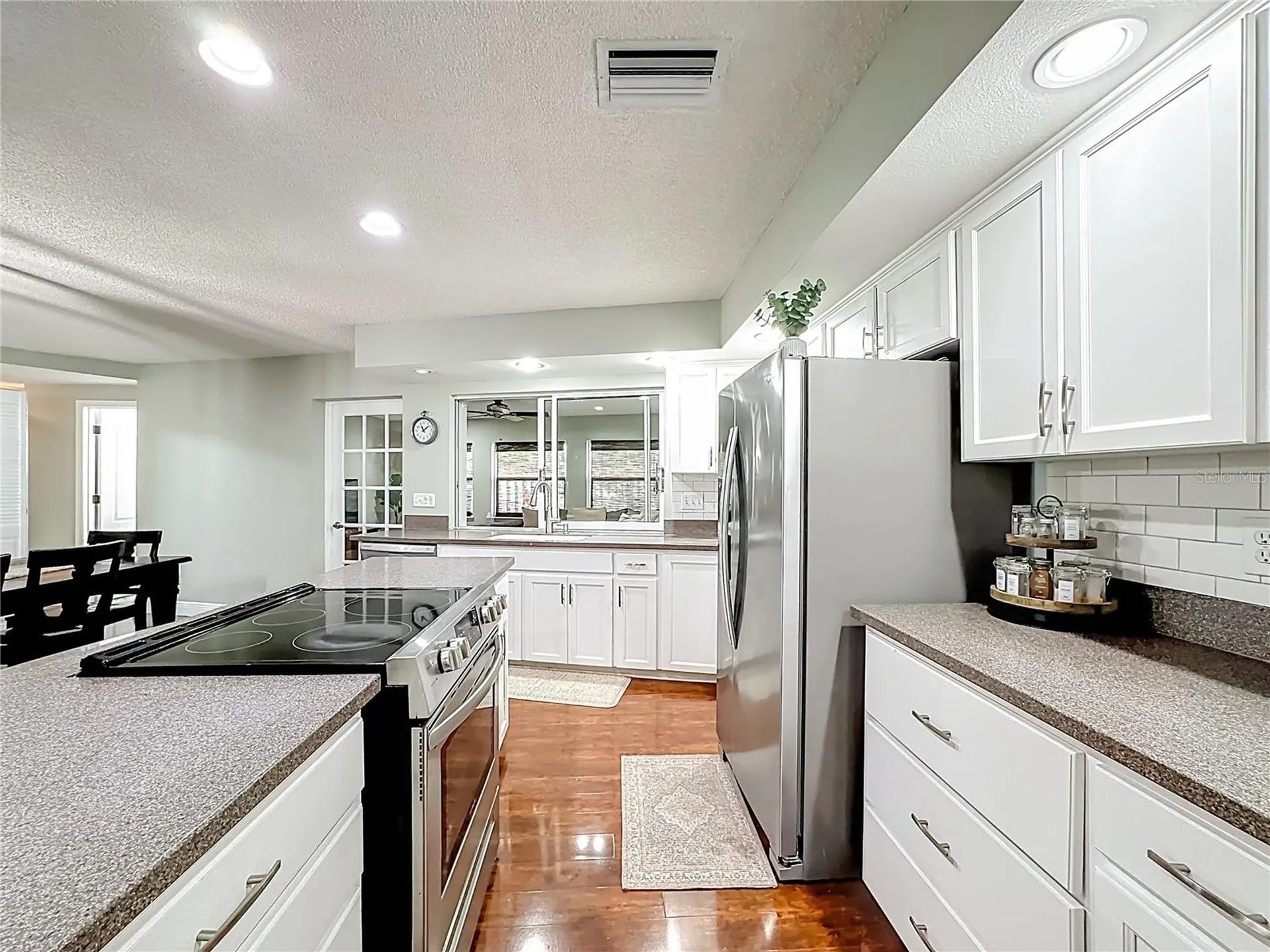 916 87th Street NW Bradenton FL 34209