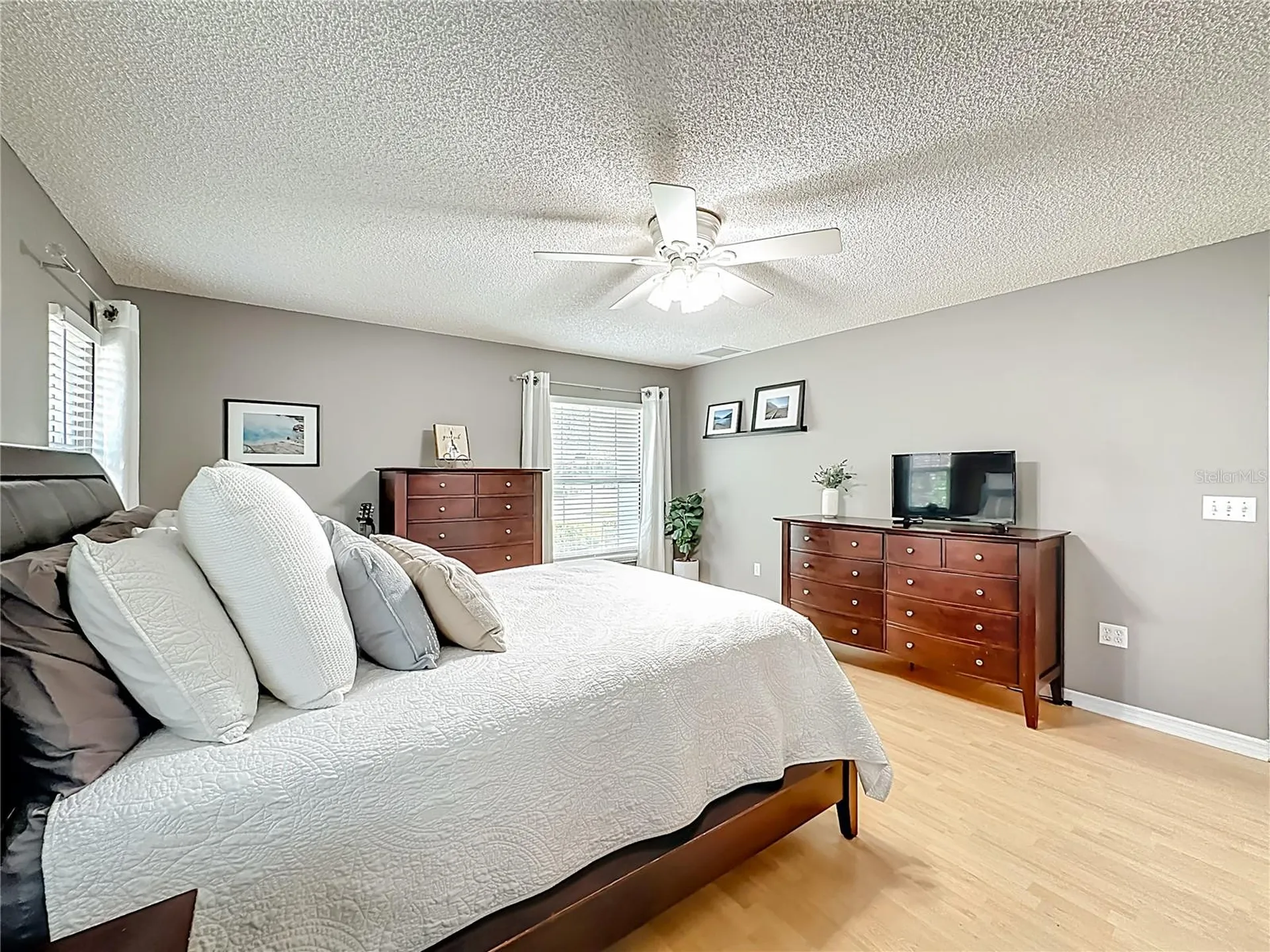 916 87th Street NW Bradenton FL 34209