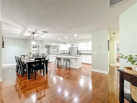 916 87th Street NW Bradenton FL 34209