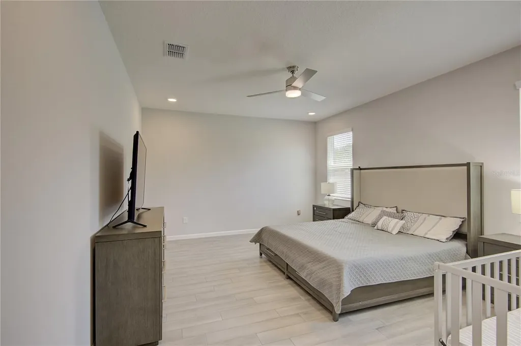 2591 Cedar Shake Court Oviedo FL 32765