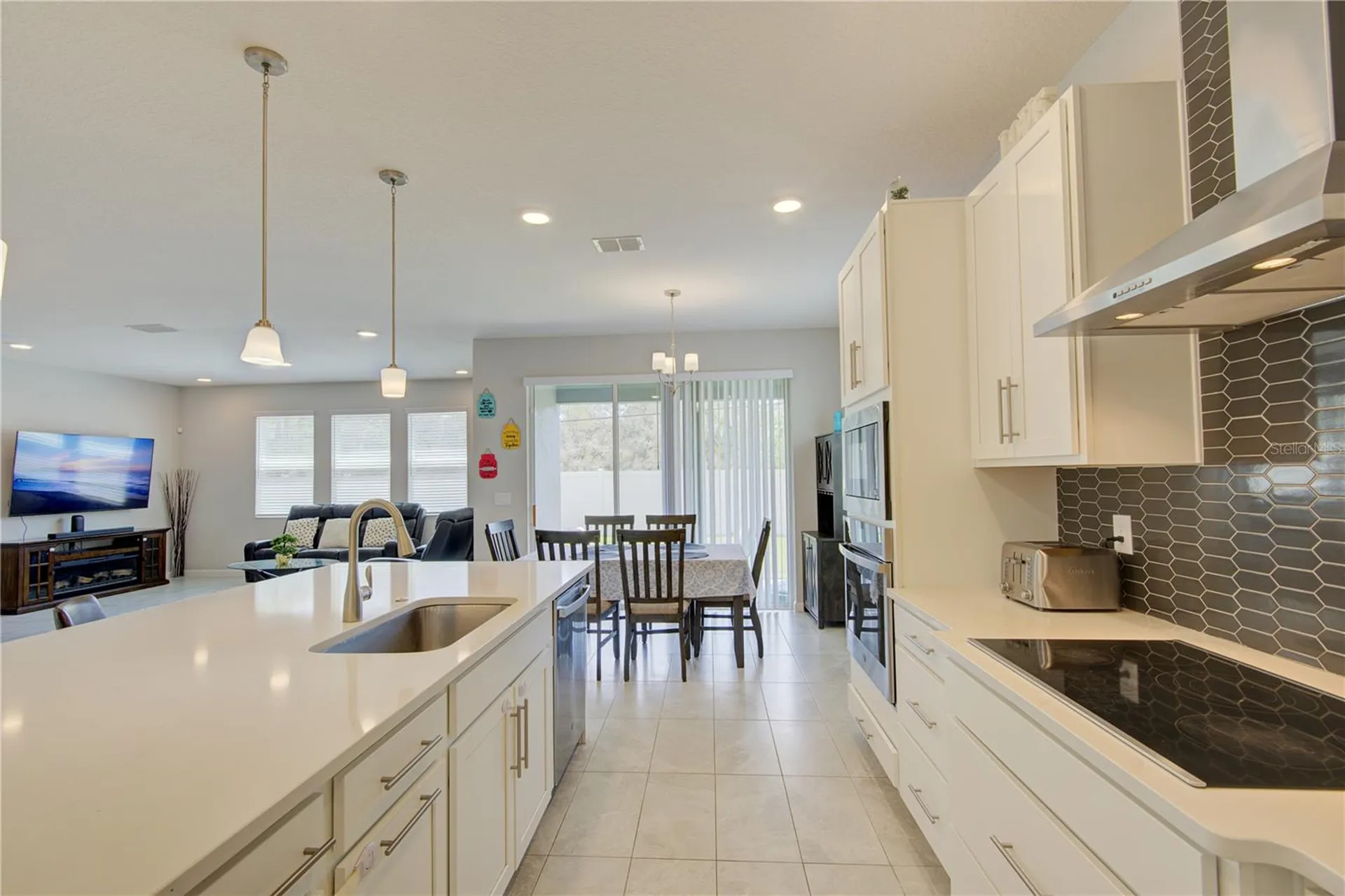 2591 Cedar Shake Court Oviedo FL 32765