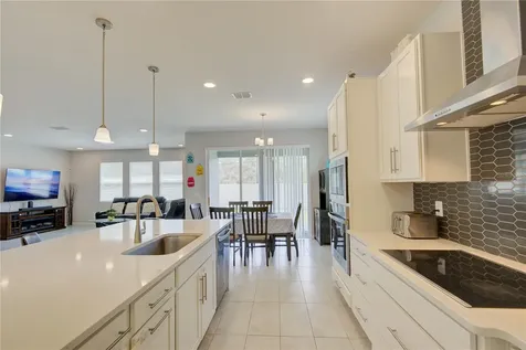 2591 Cedar Shake Court Oviedo FL 32765