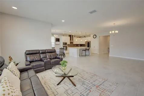 2591 Cedar Shake Court Oviedo FL 32765