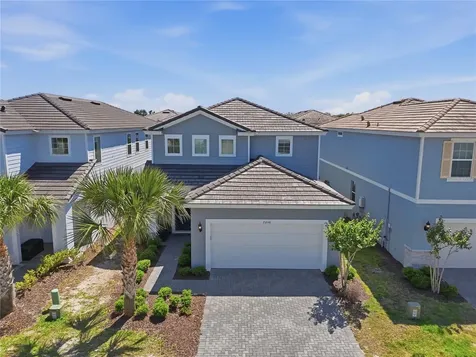 7256 Oakmoss Loop Davenport FL 33837