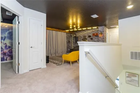 7256 Oakmoss Loop Davenport FL 33837