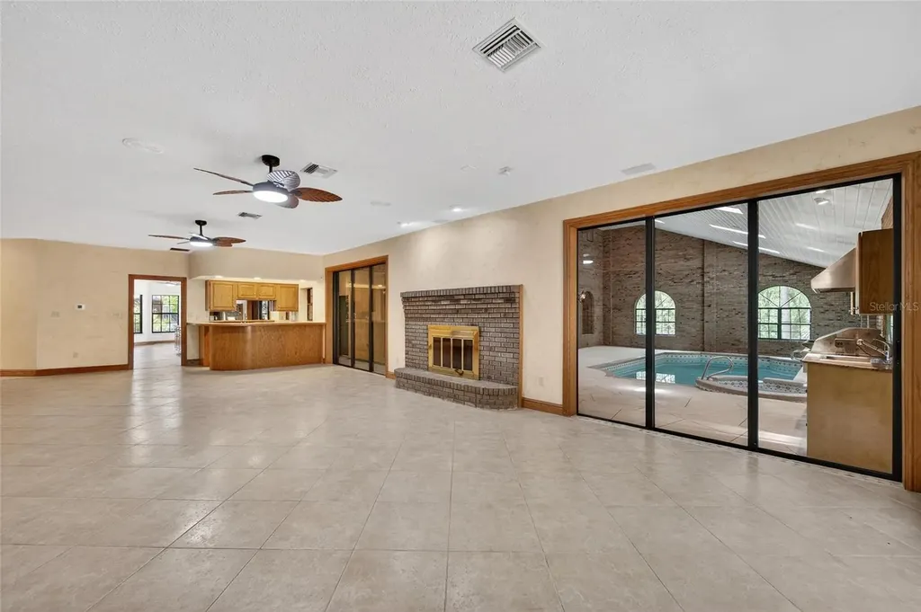 902 River Rapids Avenue Brandon FL 33511