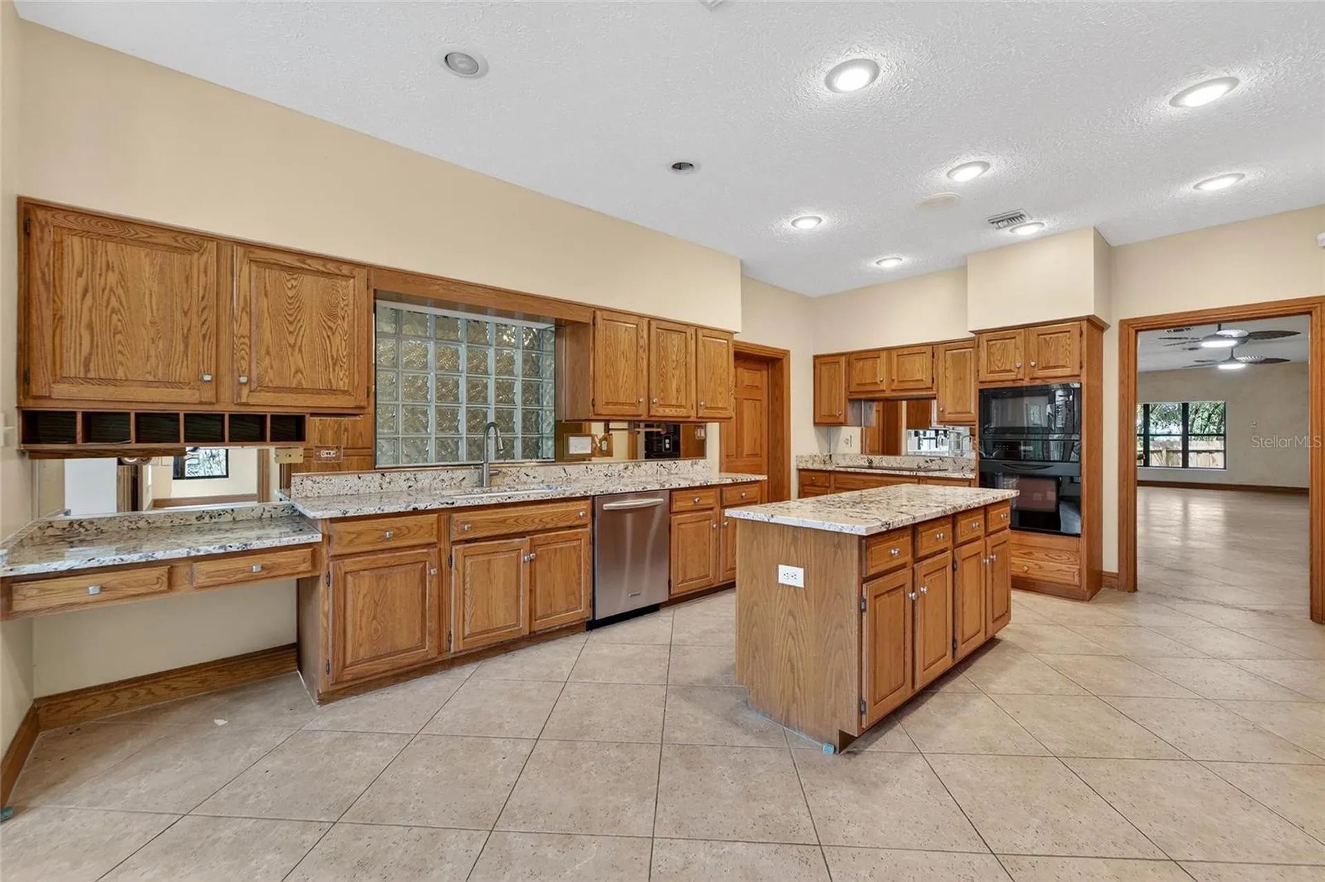 902 River Rapids Avenue Brandon FL 33511