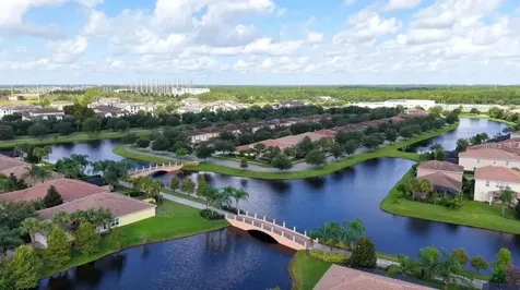 7972 Esta Lane Orlando FL 32827