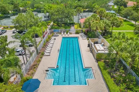 7972 Esta Lane Orlando FL 32827