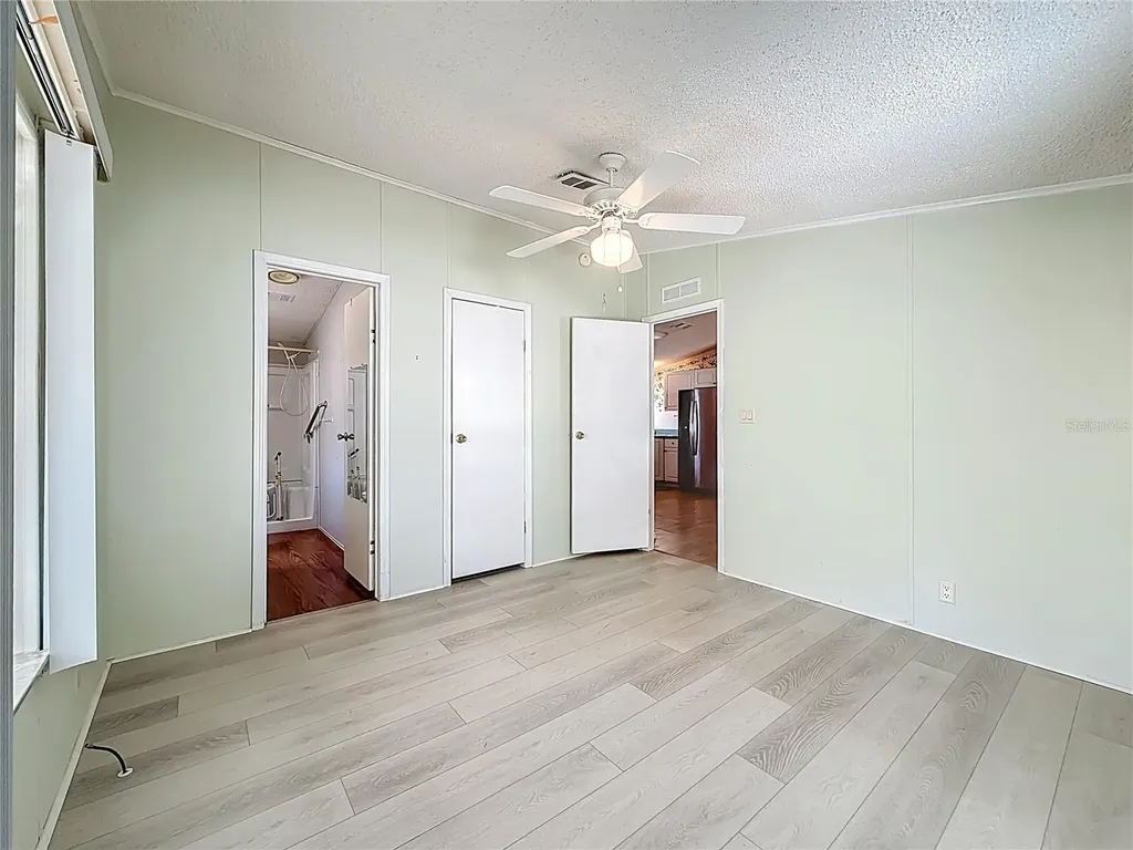 980 7th Street NW Largo FL 33770