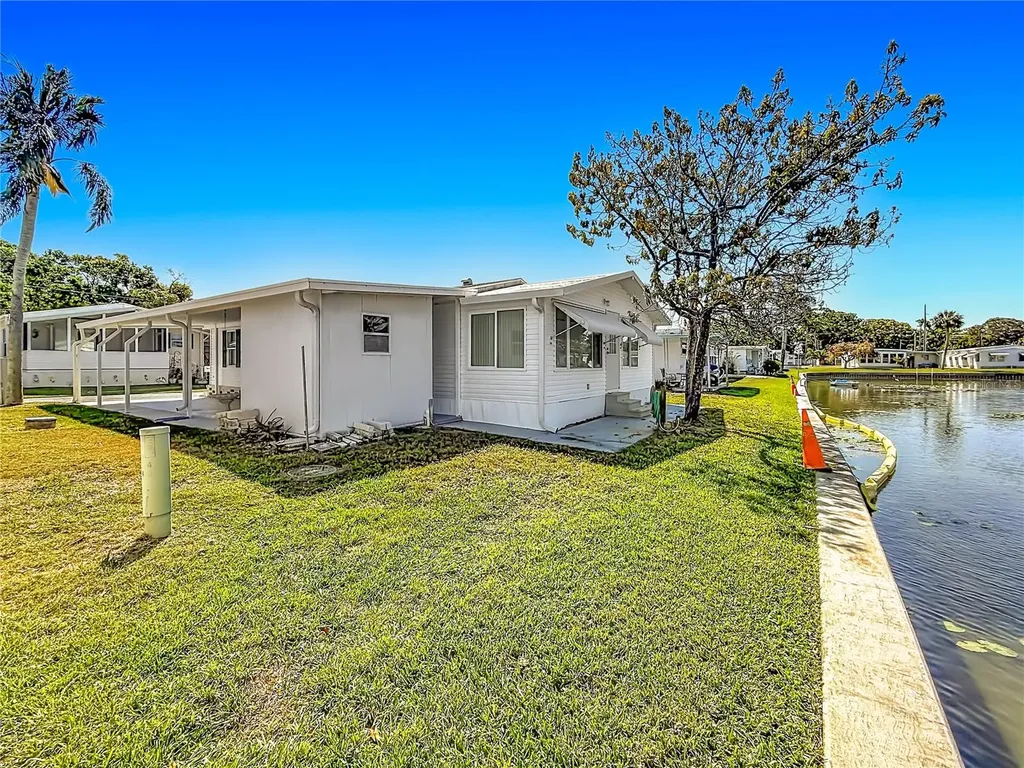 980 7th Street NW Largo FL 33770