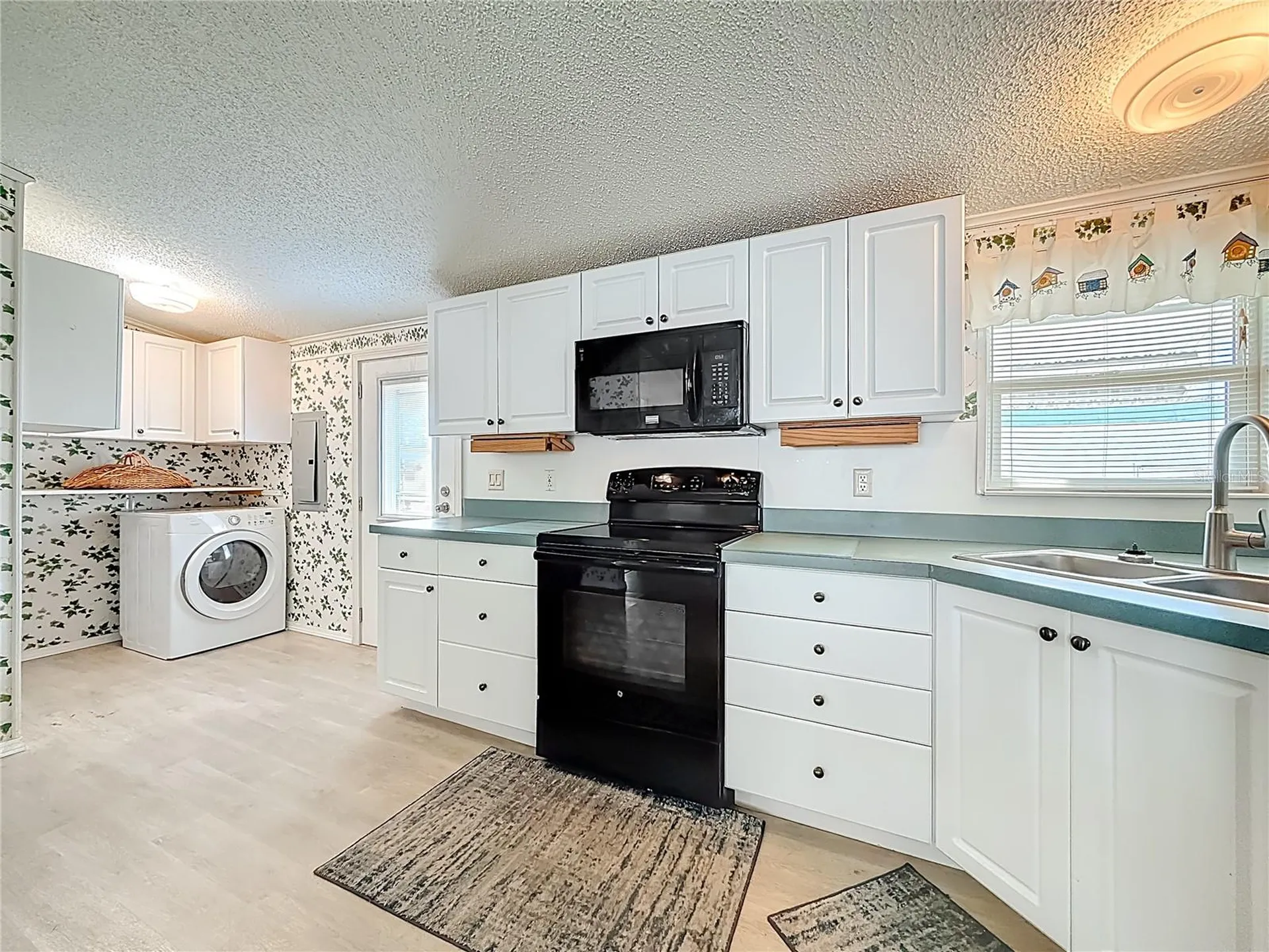 980 7th Street NW Largo FL 33770