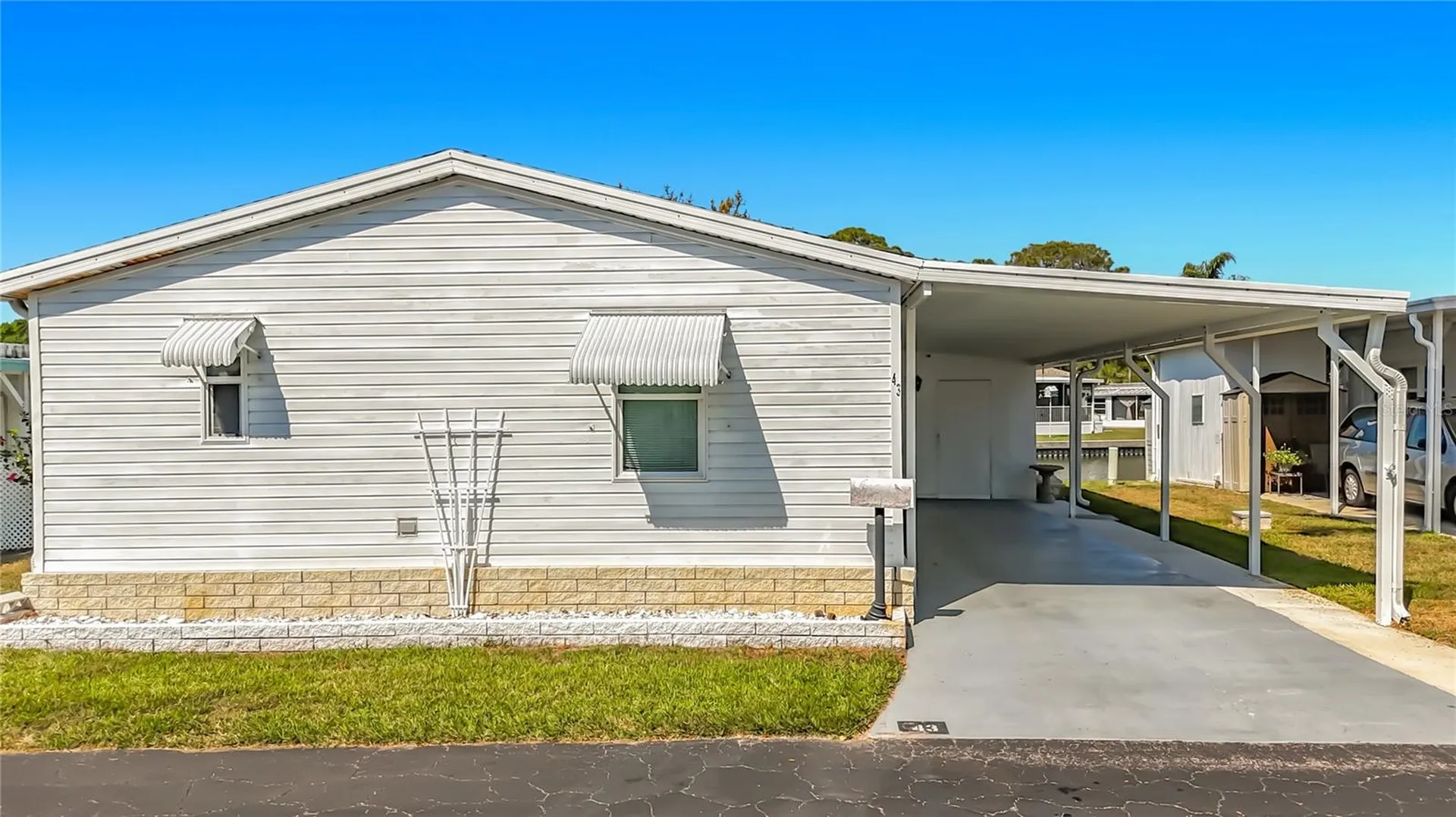 980 7th Street NW Largo FL 33770