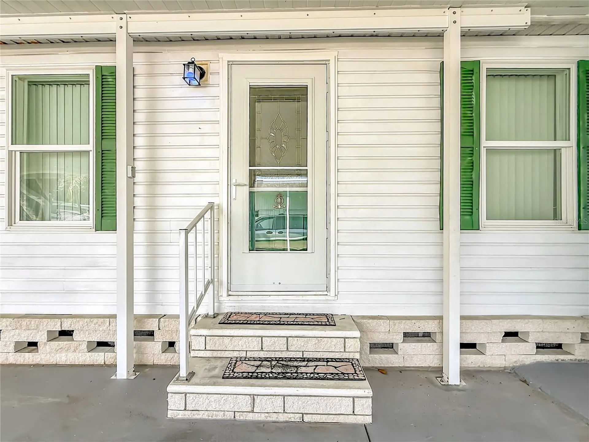 980 7th Street NW Largo FL 33770