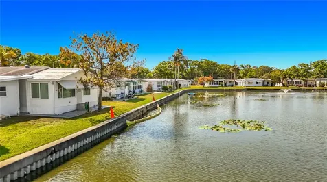 980 7th Street NW Largo FL 33770