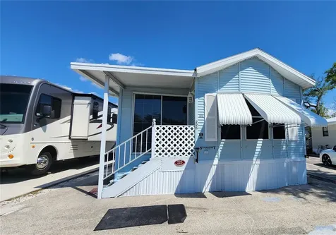 3300 26th Avenue E Bradenton FL 34208