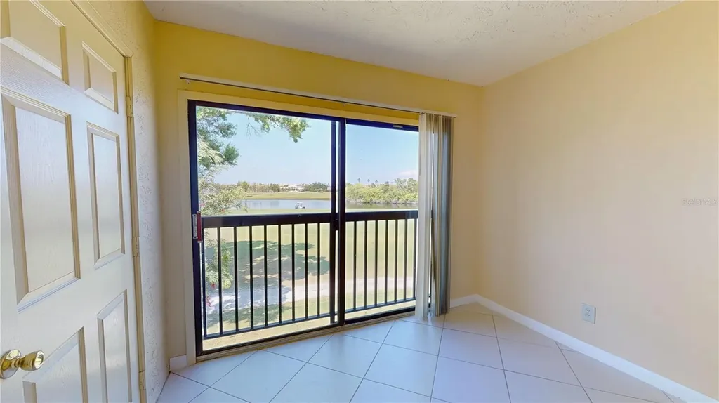 2017 Skimmer Ct W Clearwater FL 33762