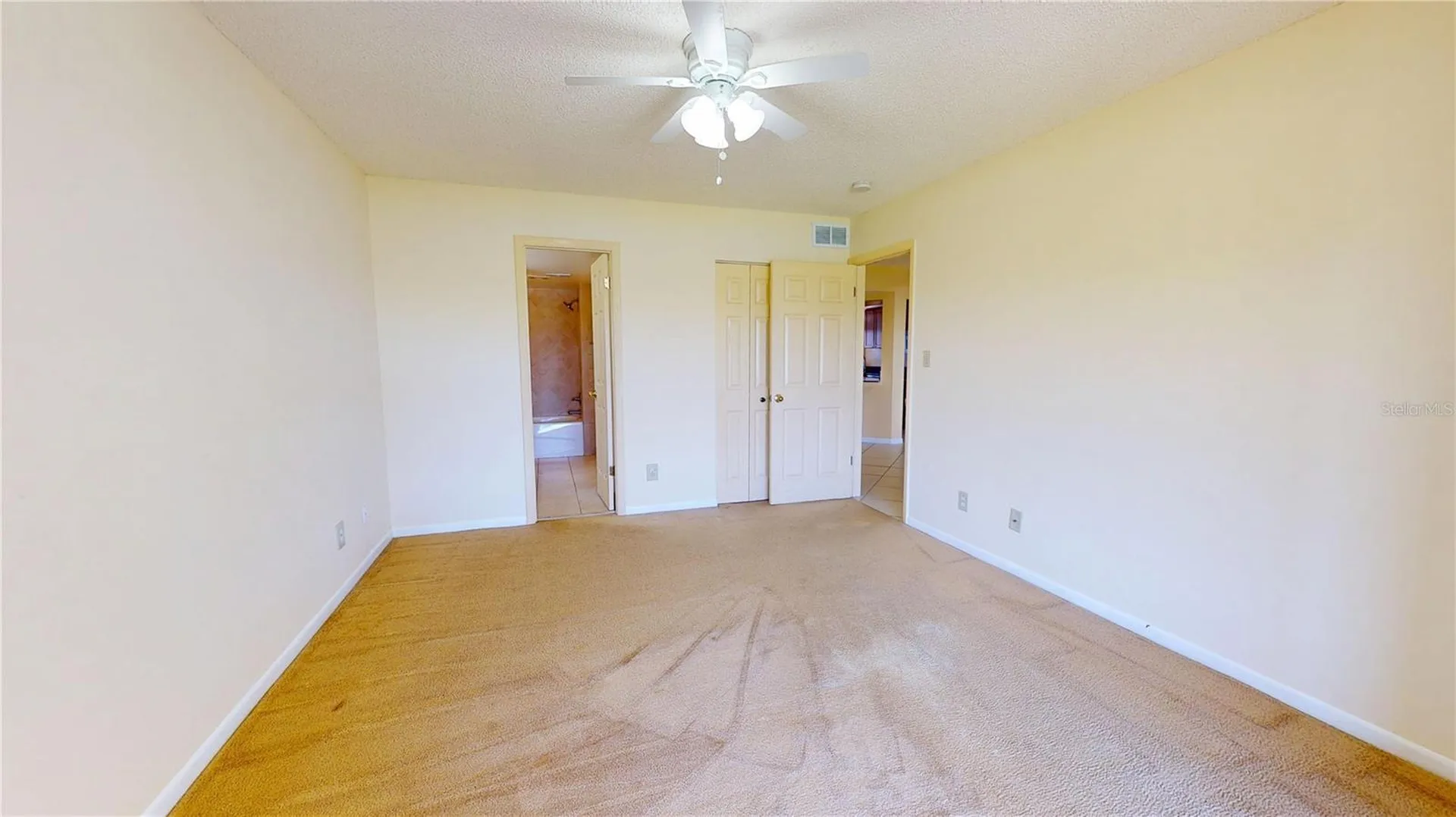 2017 Skimmer Ct W Clearwater FL 33762