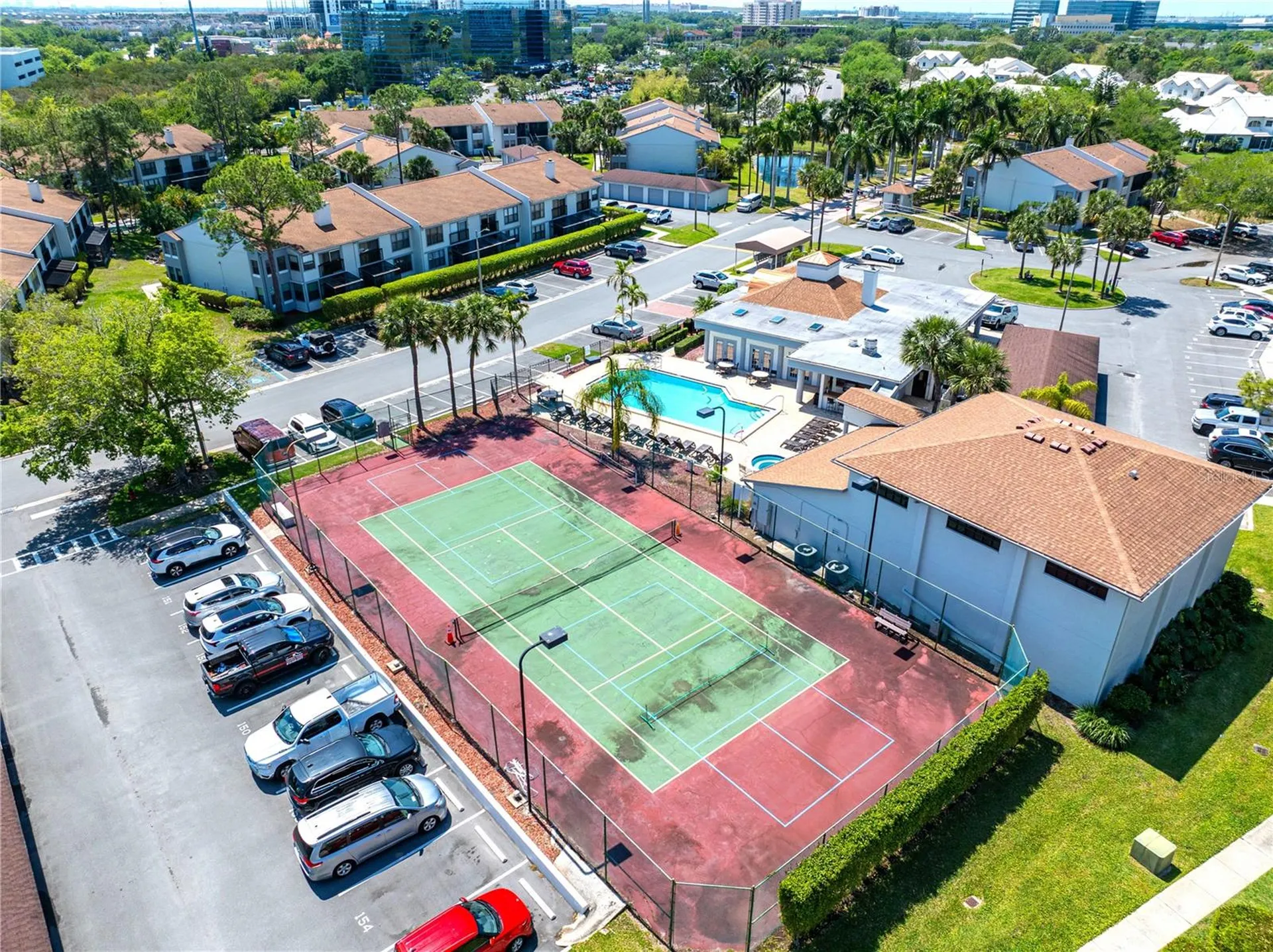 2017 Skimmer Ct W Clearwater FL 33762