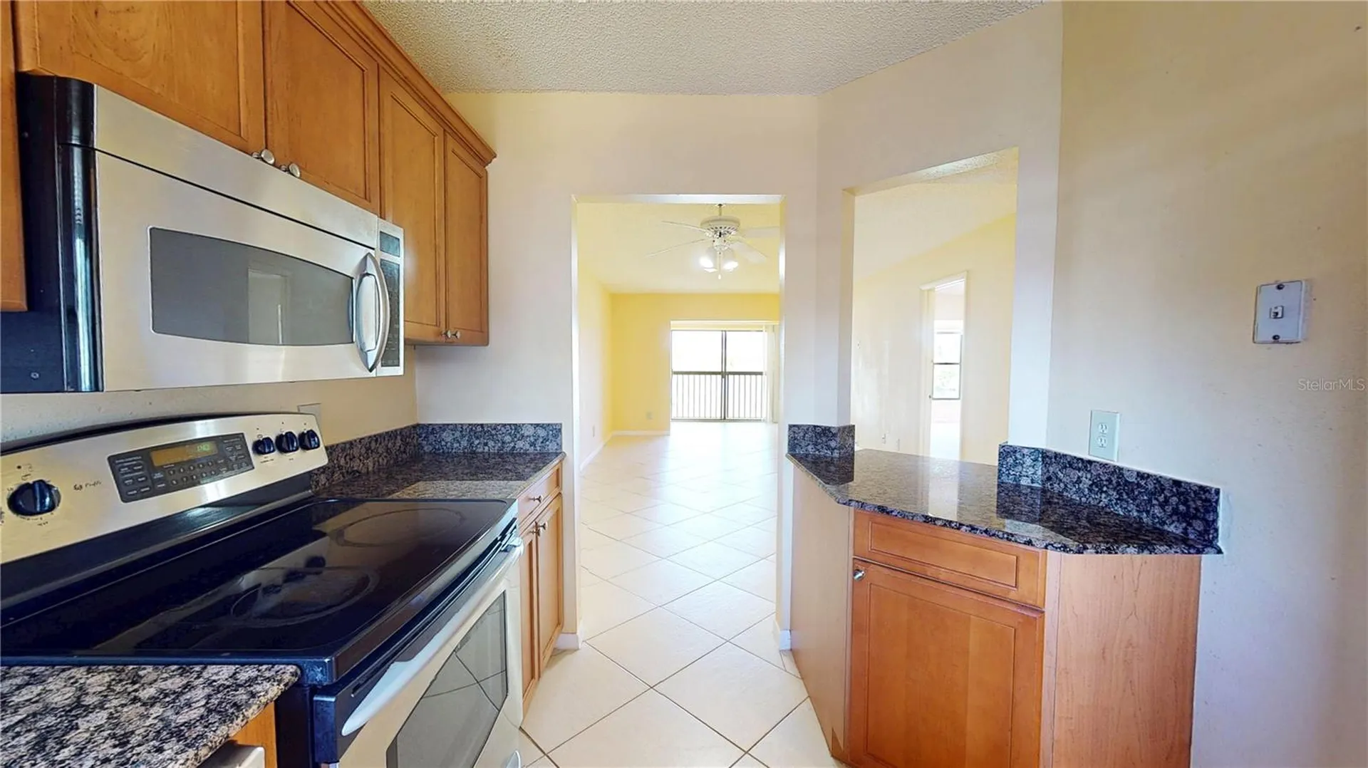2017 Skimmer Ct W Clearwater FL 33762
