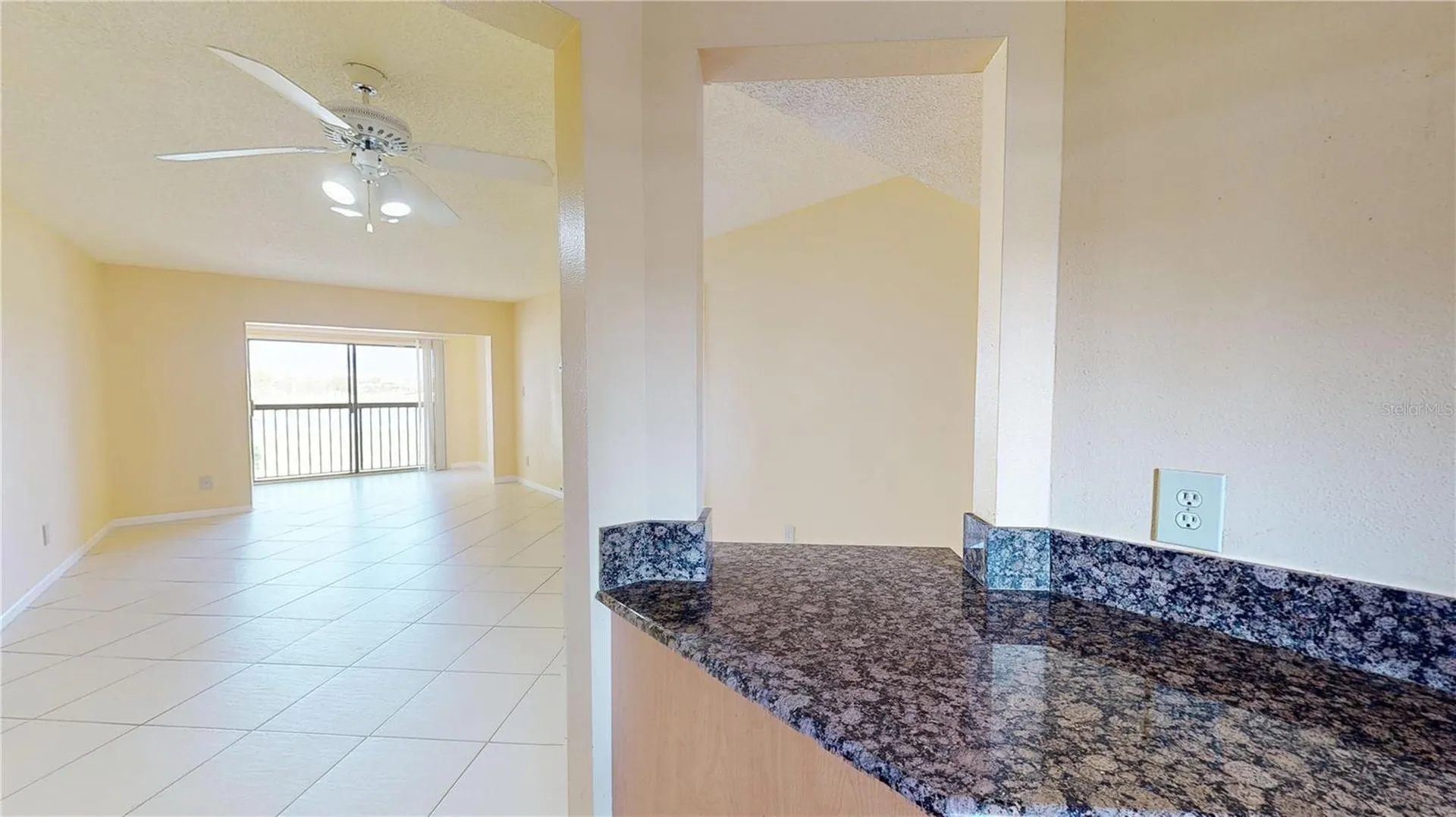 2017 Skimmer Ct W Clearwater FL 33762