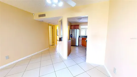 2017 Skimmer Ct W Clearwater FL 33762