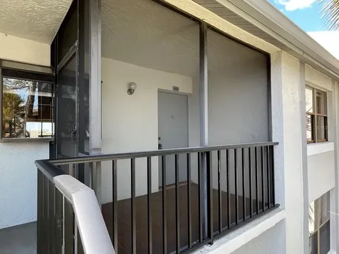 2017 Skimmer Ct W Clearwater FL 33762