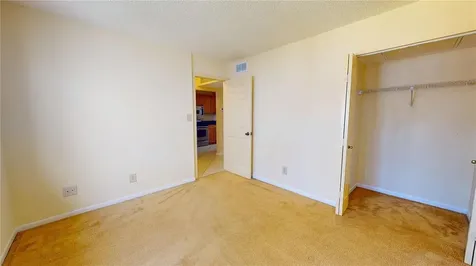 2017 Skimmer Ct W Clearwater FL 33762