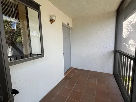 2017 Skimmer Ct W Clearwater FL 33762