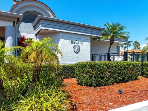 2017 Skimmer Ct W Clearwater FL 33762