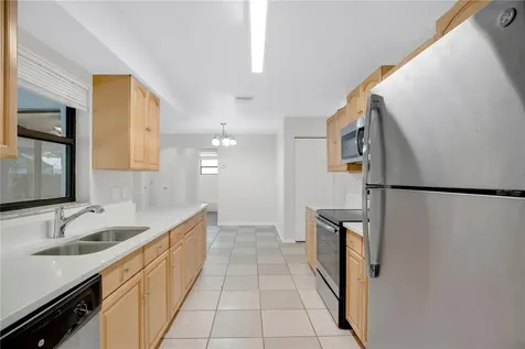 1050 Dishman Loop Oviedo FL 32765