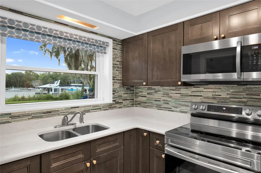 2313 River Ridge Road Deland FL 32720