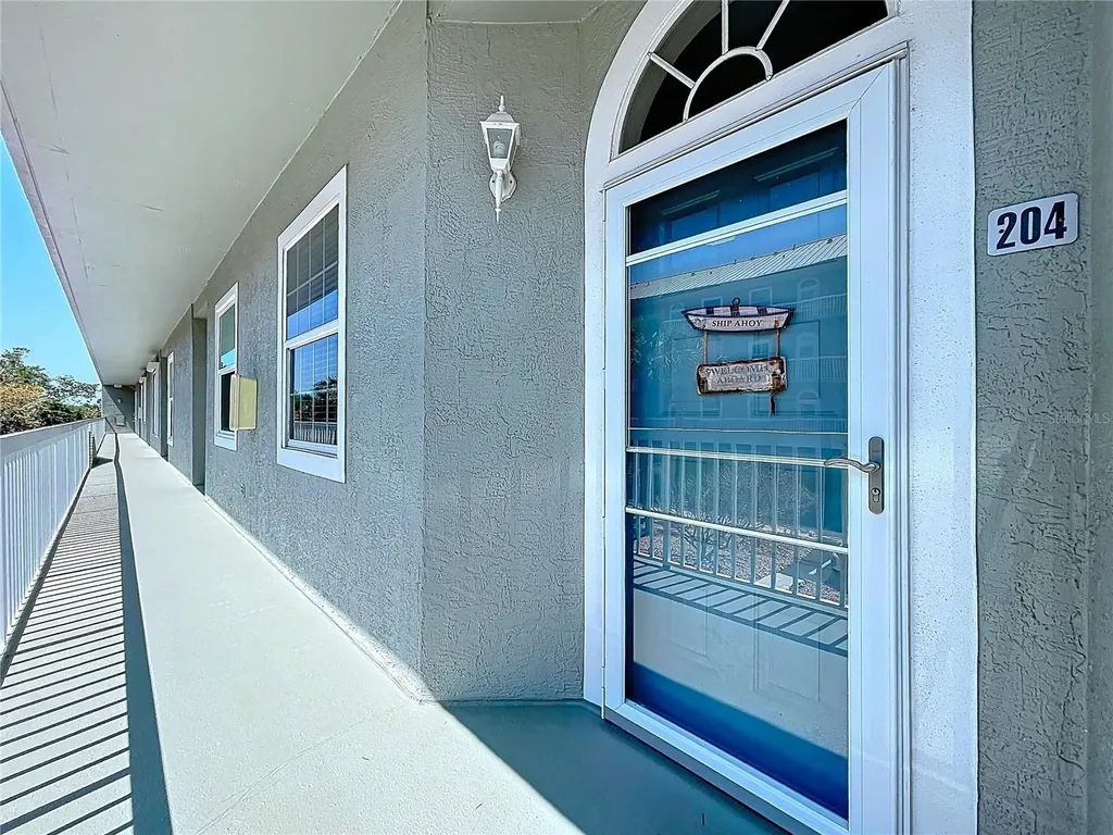 7 Island Park Place Dunedin FL 34698