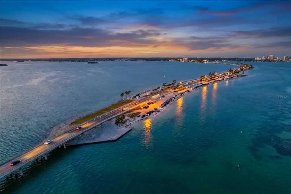 7 Island Park Place Dunedin FL 34698