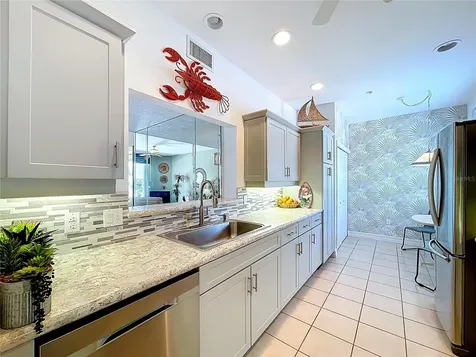 7 Island Park Place Dunedin FL 34698