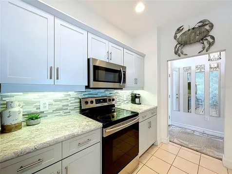 7 Island Park Place Dunedin FL 34698