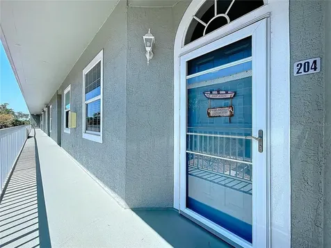7 Island Park Place Dunedin FL 34698