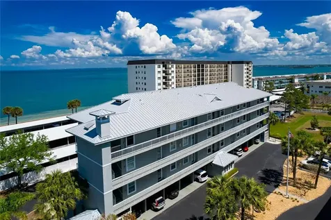 7 Island Park Place Dunedin FL 34698