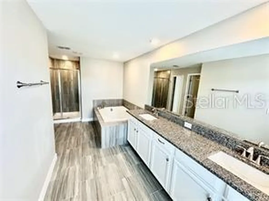 2201 Cerulean Sky Drive Lutz FL 33558