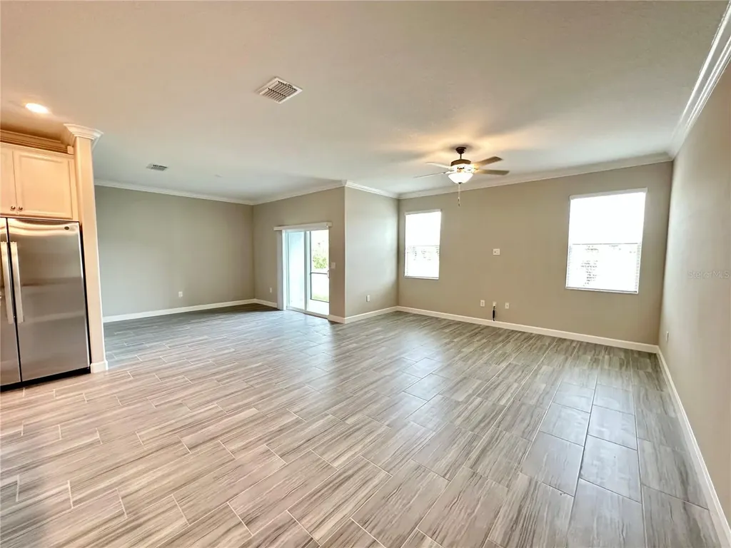 2201 Cerulean Sky Drive Lutz FL 33558