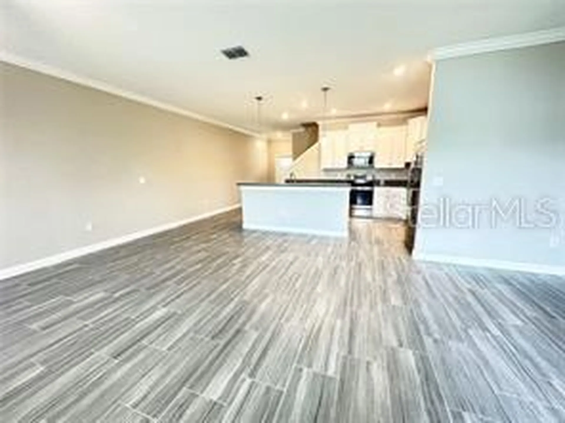 2201 Cerulean Sky Drive Lutz FL 33558