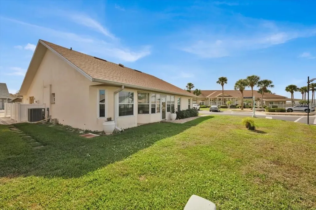 543 Clubhill Drive Haines City FL 33844