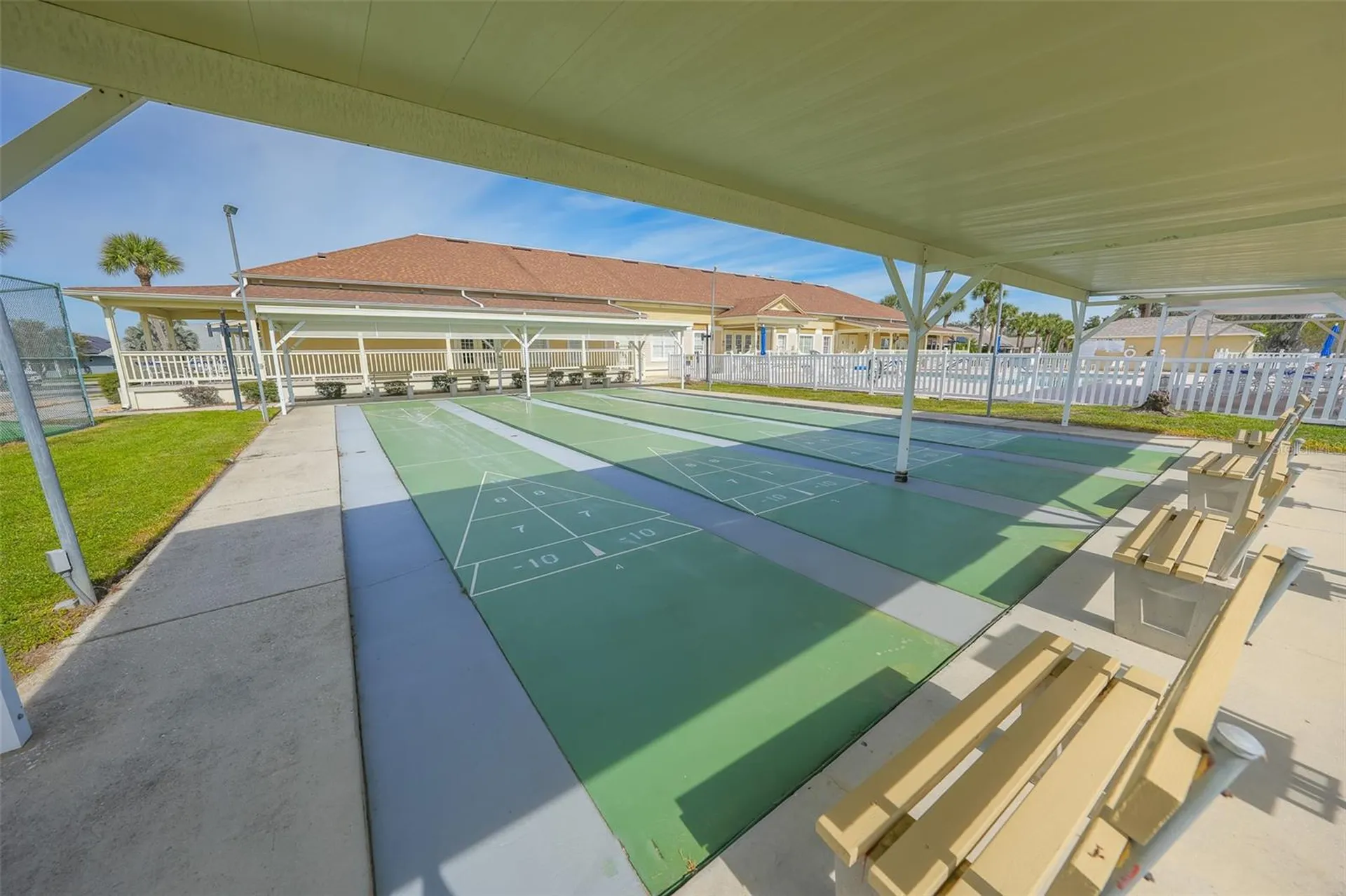 543 Clubhill Drive Haines City FL 33844