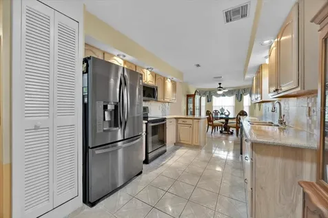 543 Clubhill Drive Haines City FL 33844