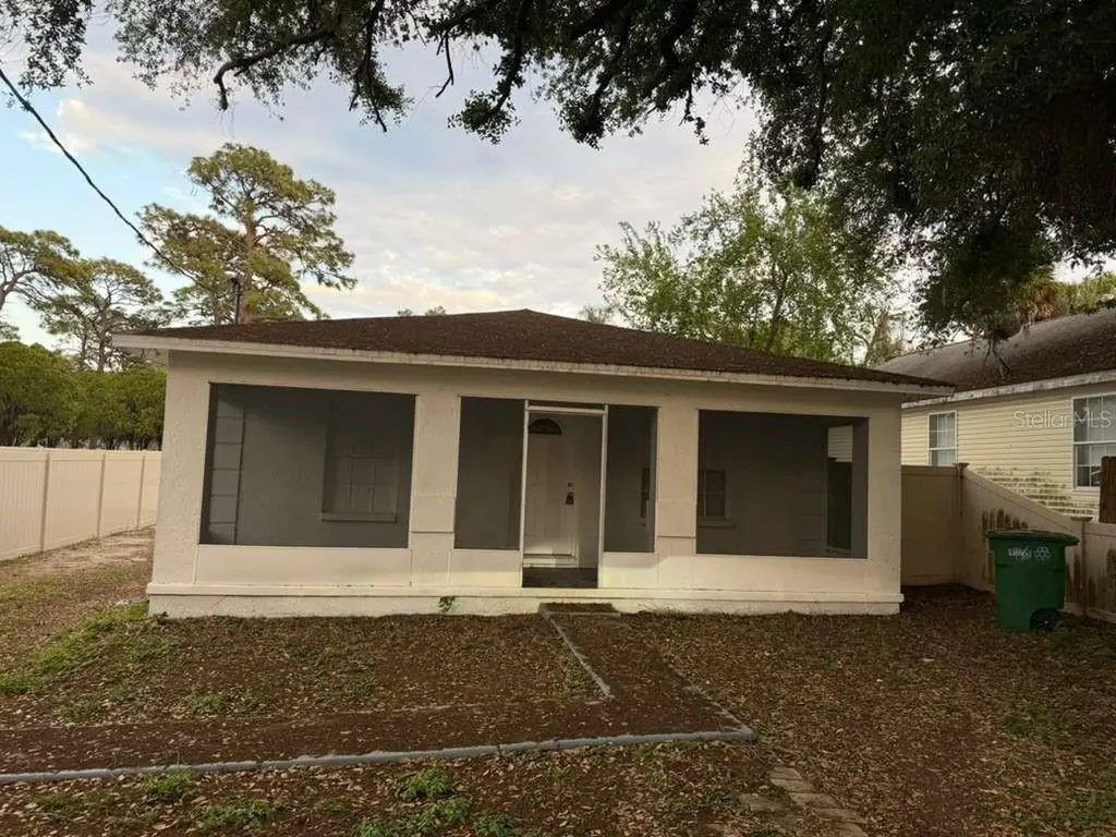 4407 N 44th Street Tampa FL 33610