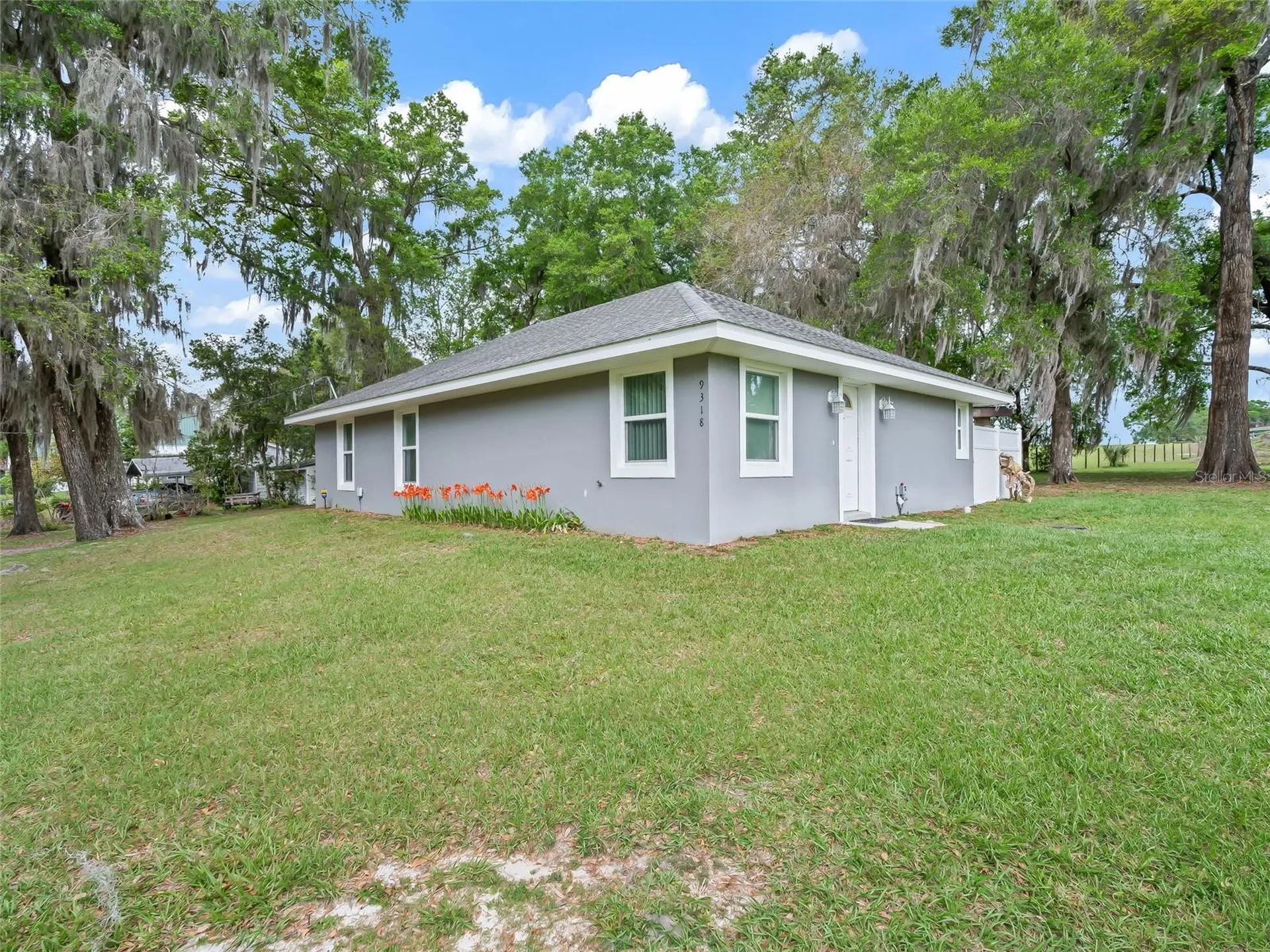 9318 Cr 649 Bushnell FL 33513